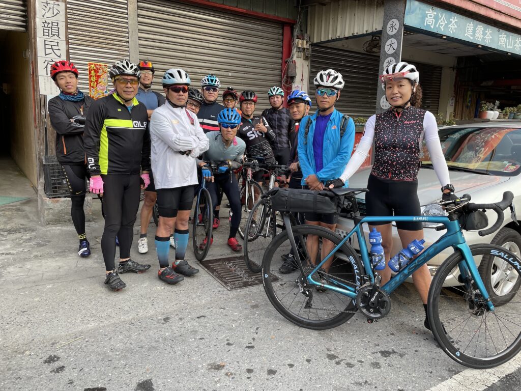 非常多神人的出發照